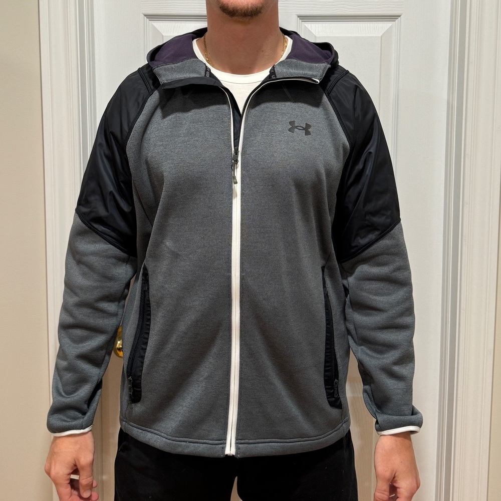 Under Armour Sweater